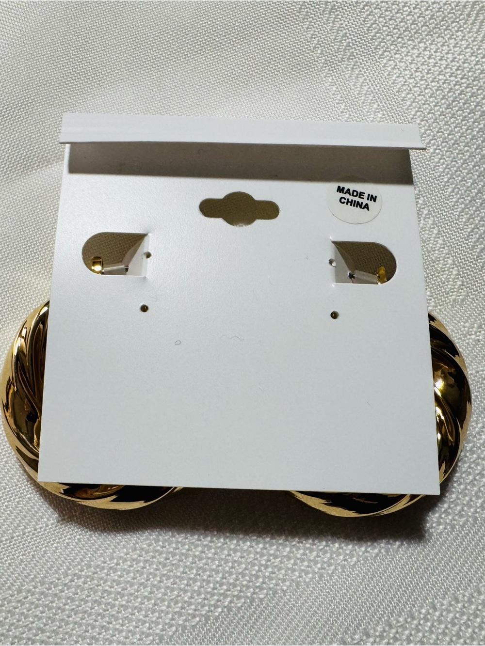 NWT Laundry By Shelli Segal Gold Twisted Hoop Earrings - Picture 5 of 5